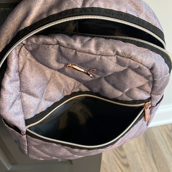 Puma Backpack - Picture 6 of 6